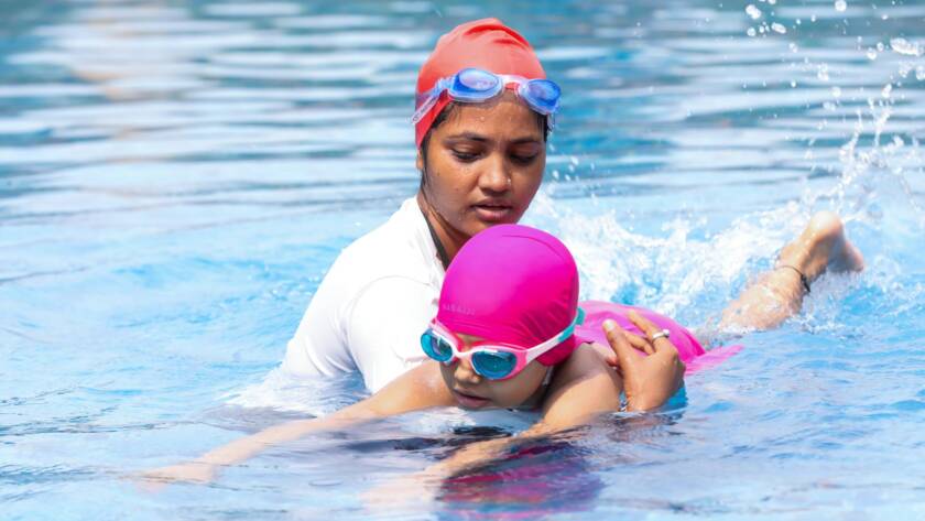 Professional swimming pool training Dubai session for kids and adults at Larsson Swim Academy